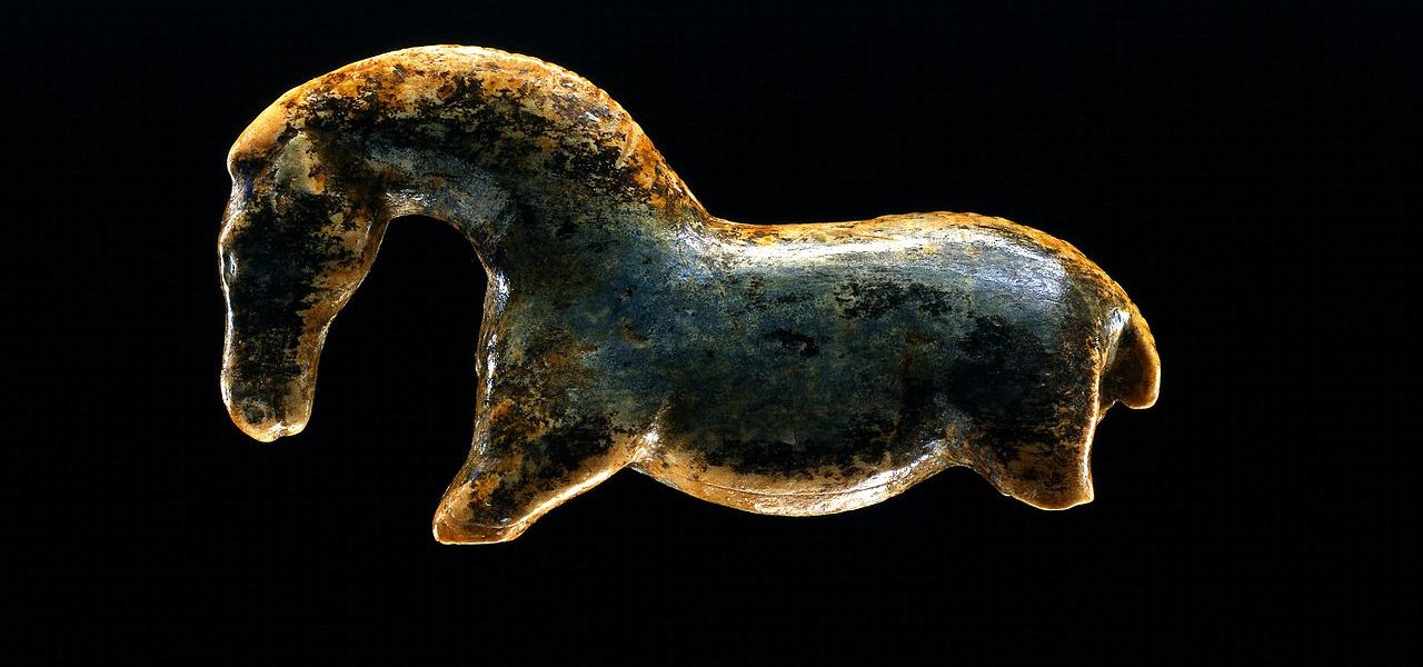 Horse Figurine from Vogelherd sculpture